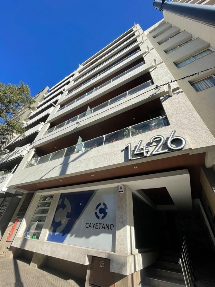 Departamento de 1 Dorm, Av Velez Sarsfield a 200mts de Ciudad Universitaria